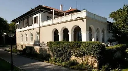 Хотел оазис Албена